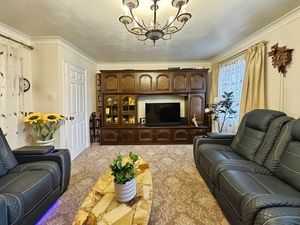 Lounge- click for photo gallery